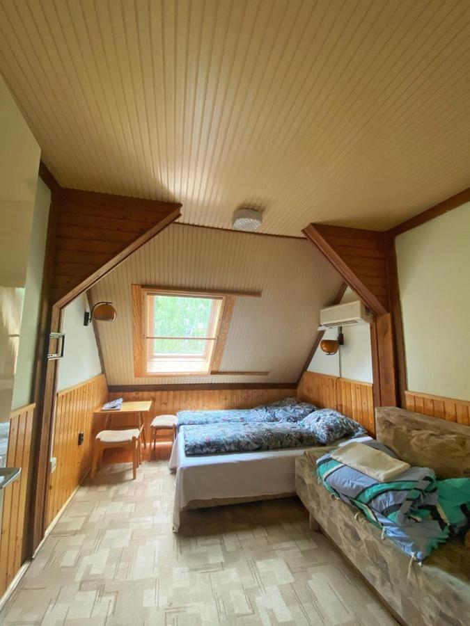 Platan Ueduelo Apartment Balatonlelle Exterior foto